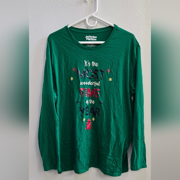Green long sleeved pajama top "it's the most wonderful time of the year mens L - Picture 1 of 3